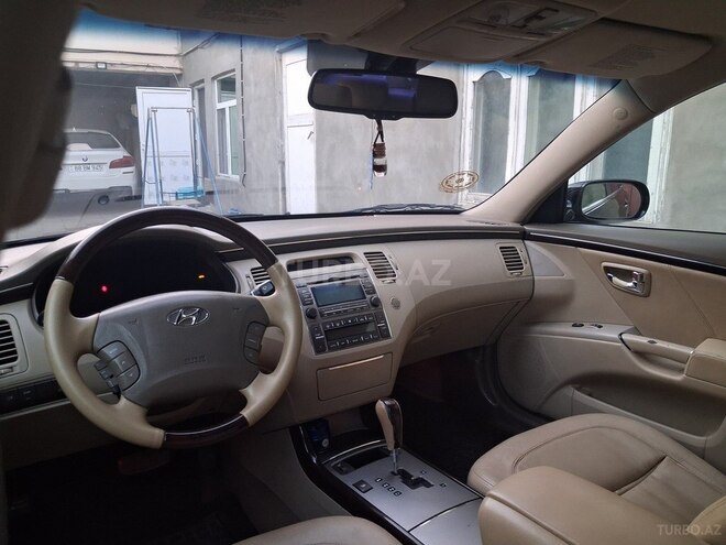 Hyundai Grandeur-6