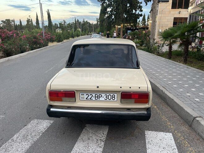 LADA (VAZ) 2107-2