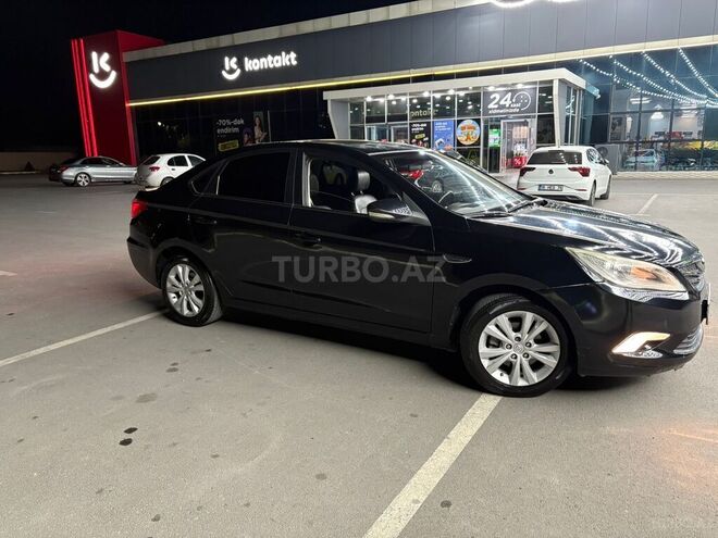 Changan Eado-4