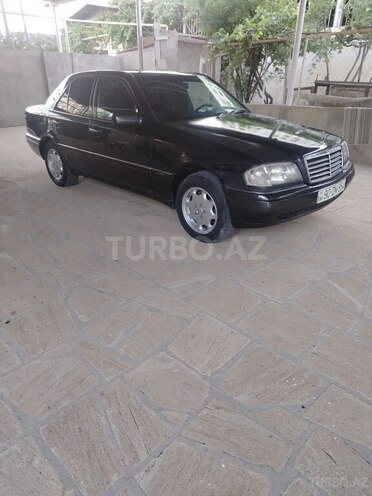 Mercedes C 180-2