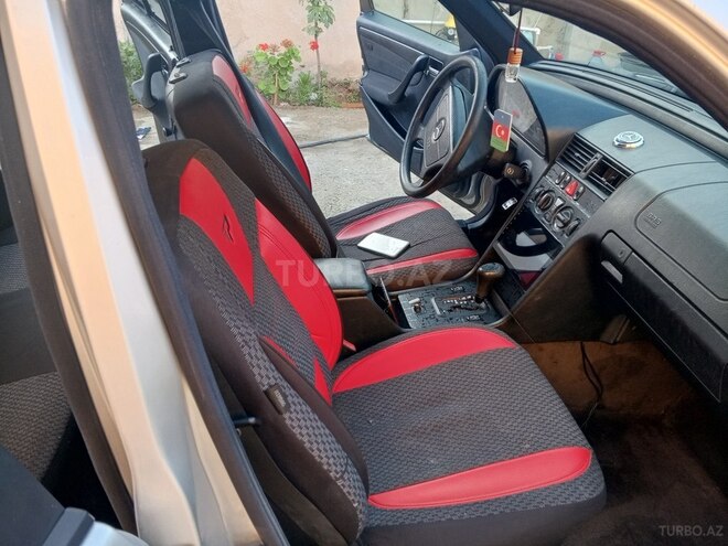Mercedes C 180-11