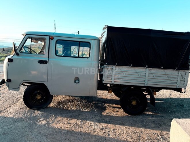 UAZ 39094-2