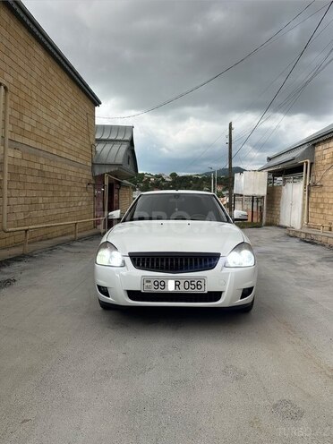 LADA (VAZ) Priora-1