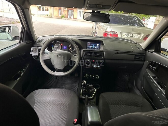 LADA (VAZ) Priora-9