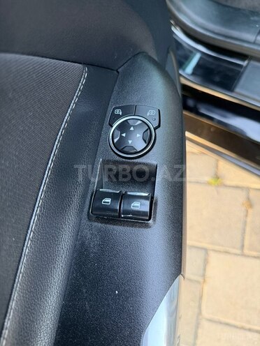 Ford Mustang-16