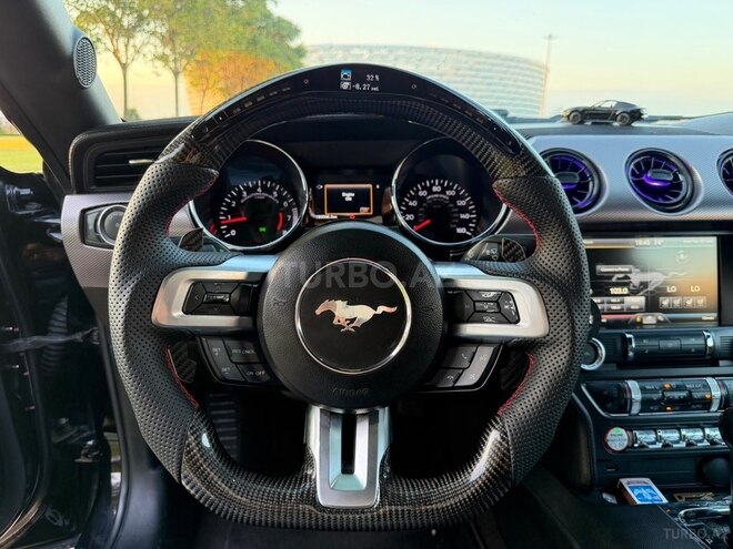 Ford Mustang-10