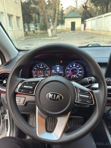 Kia Forte-7