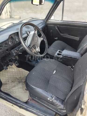 LADA (VAZ) 2106-7