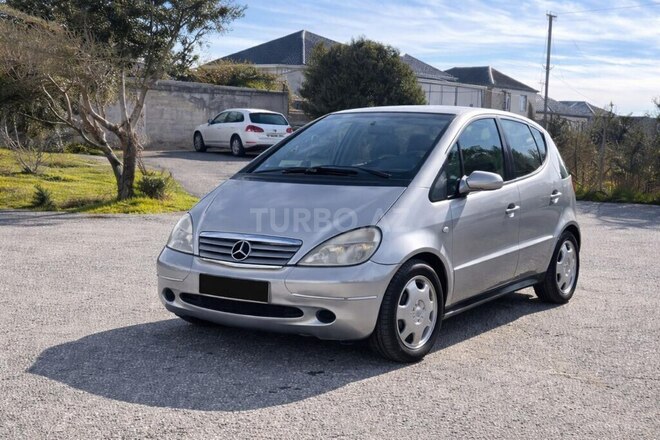 Mercedes A 160-1