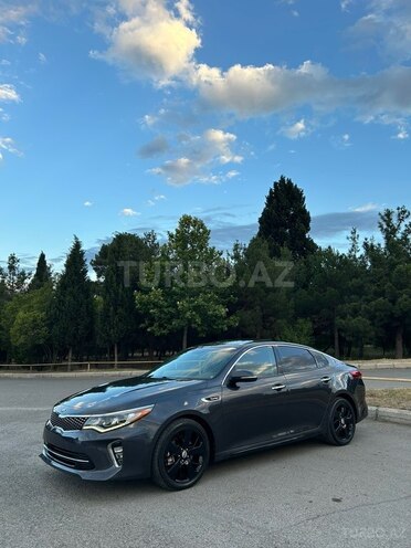Kia Optima-4