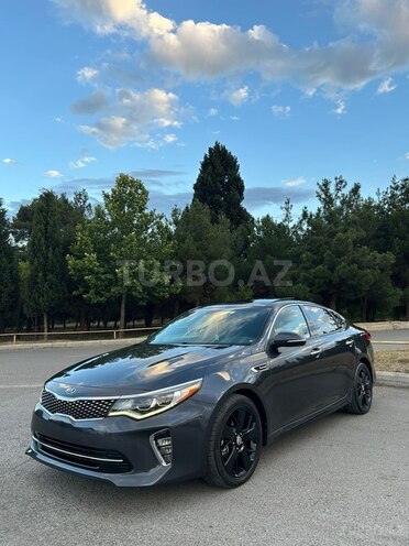 Kia Optima-3