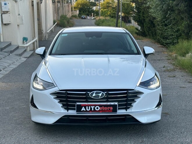 Hyundai Sonata-1