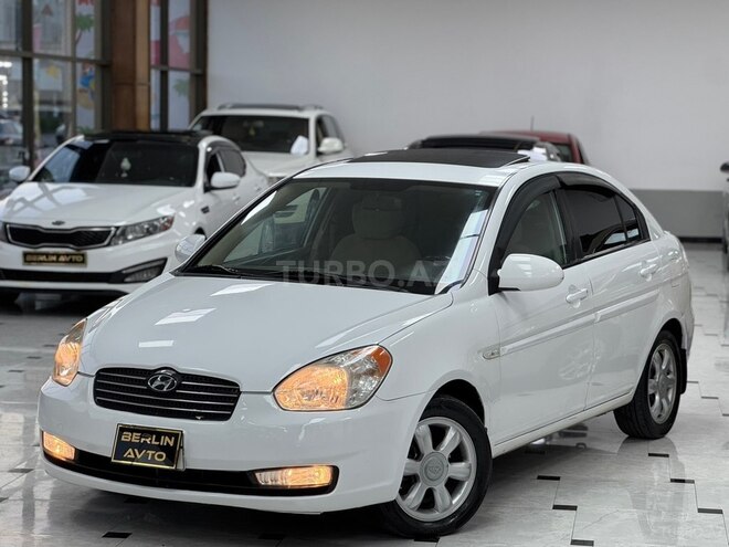 Hyundai Accent-1