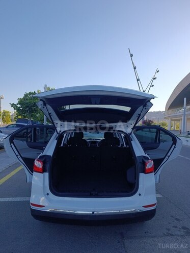 Chevrolet Equinox-2