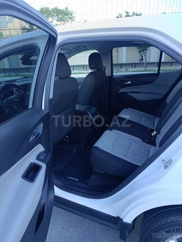 Chevrolet Equinox-13