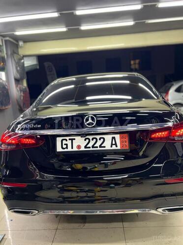 Mercedes E 300 de-2