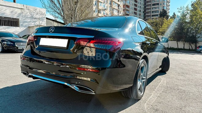 Mercedes E 300 de-14