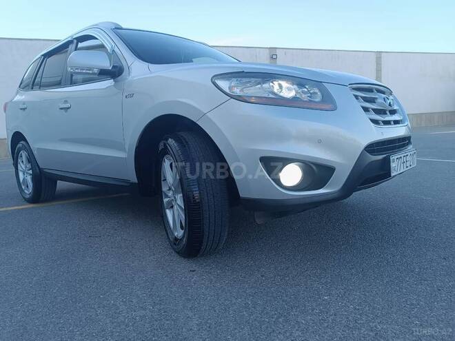 Hyundai Santa Fe-6