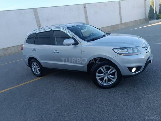 Hyundai Santa Fe-9
