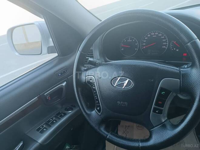 Hyundai Santa Fe-2