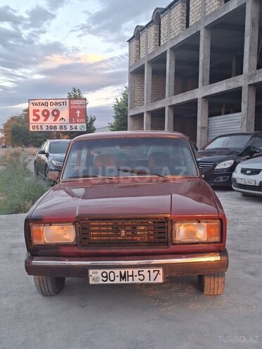 LADA (VAZ) 2107-2