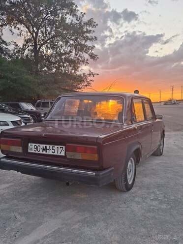 LADA (VAZ) 2107-5
