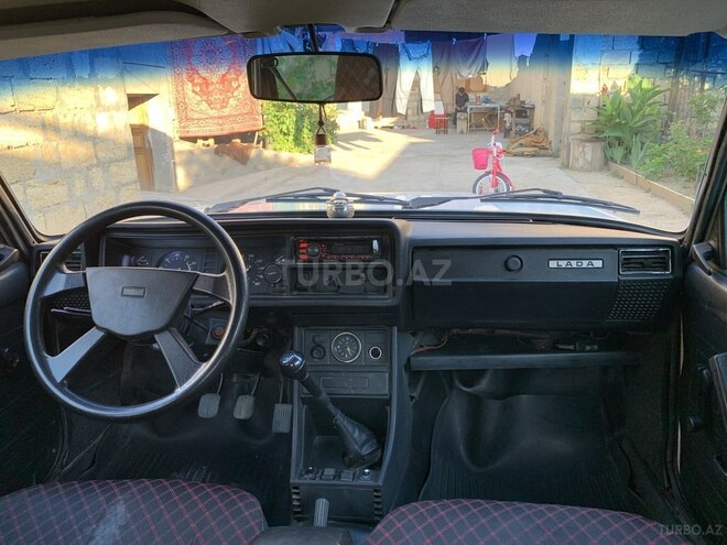 LADA (VAZ) 2107-15
