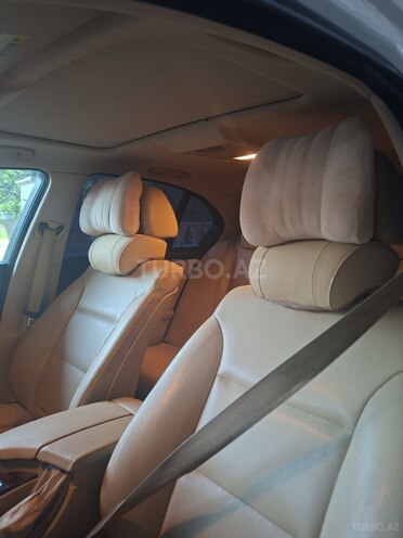 BMW 530-3