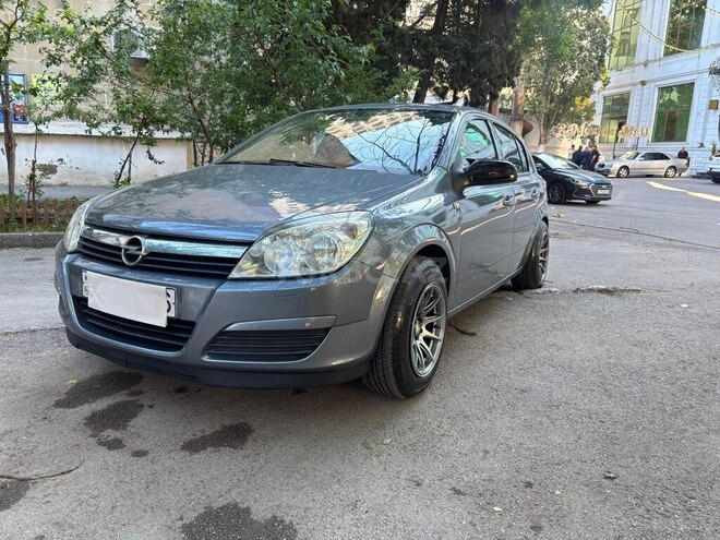 Opel Astra-2