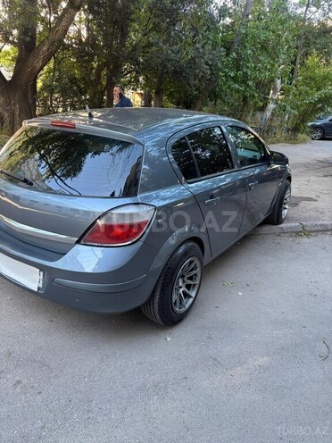 Opel Astra-7