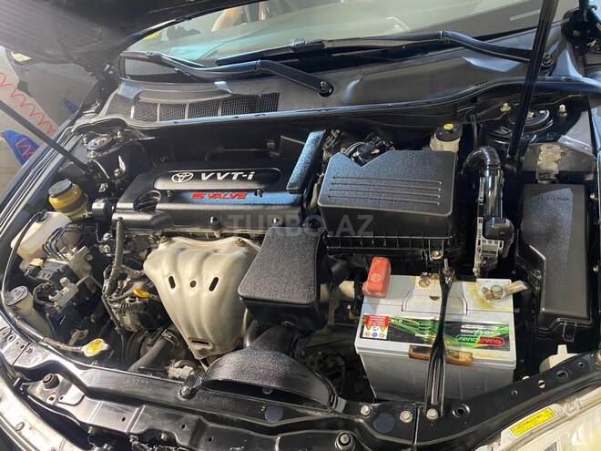 Toyota Camry-9