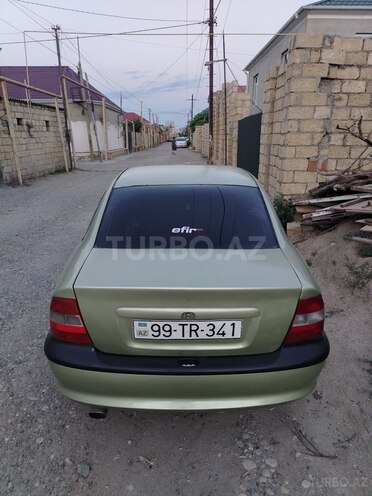 Opel Vectra-5