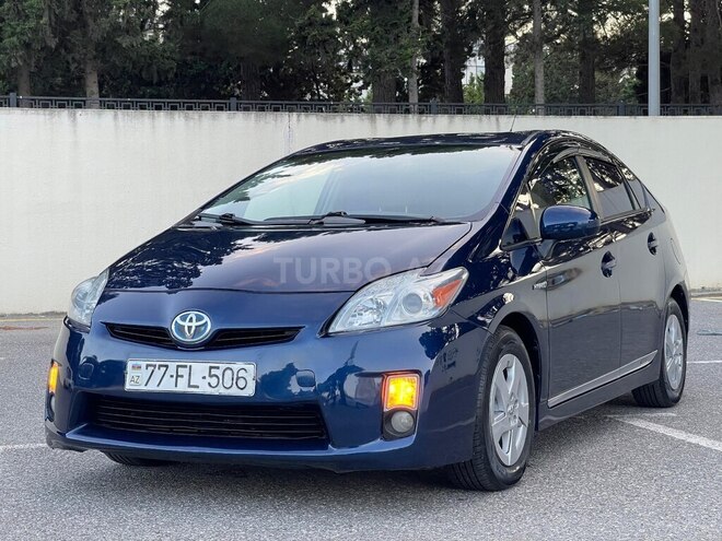 Toyota Prius-6