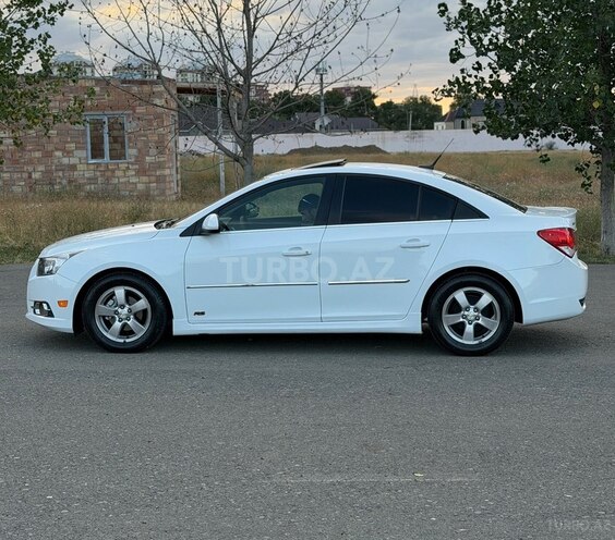 Chevrolet Cruze-7