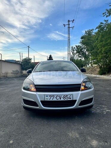 Opel Astra-2