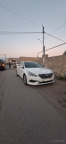 Hyundai Sonata-5