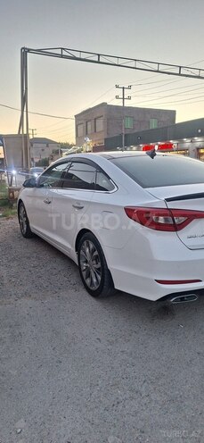 Hyundai Sonata-3