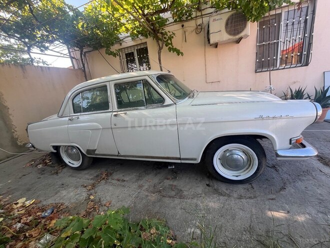GAZ 21 "Volga"-3