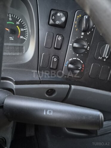 Mercedes Atego 818-7