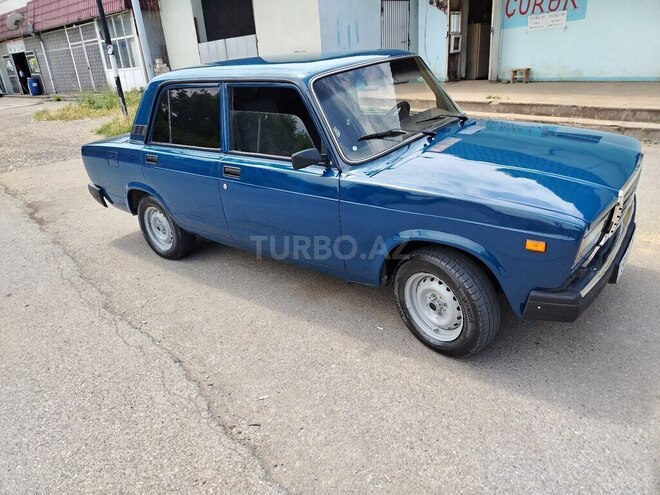LADA (VAZ) 2107-6
