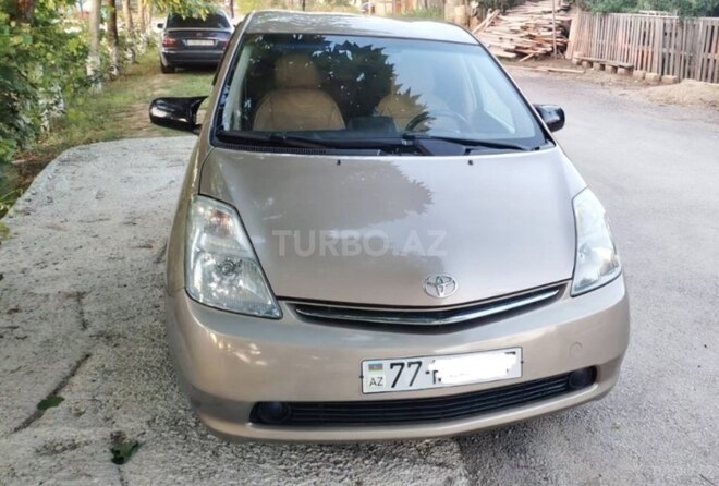 Toyota Prius-1