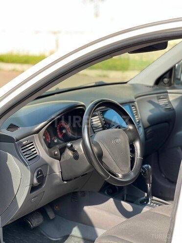 Kia Rio-12