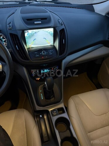 Ford Escape-11
