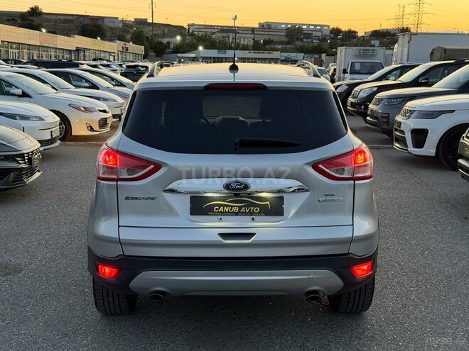 Ford Escape-9
