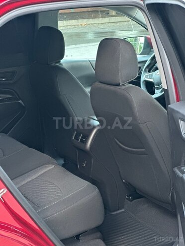 Chevrolet Equinox-7