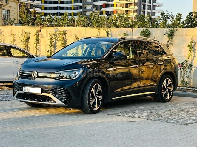 Volkswagen ID.6 Crozz-1