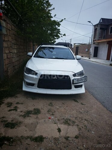 Mitsubishi Lancer-3