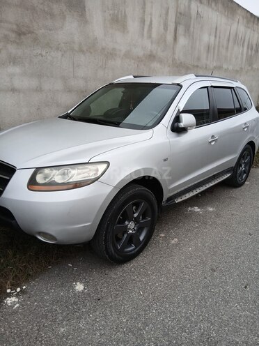 Hyundai Santa Fe-4