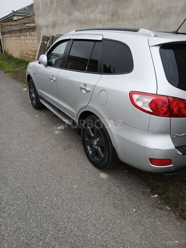 Hyundai Santa Fe-3