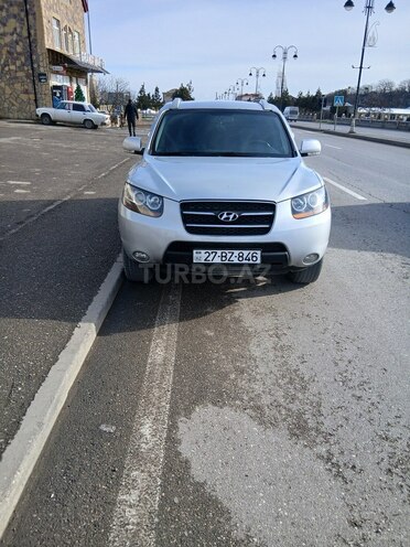 Hyundai Santa Fe-10